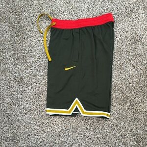 Nike Dry DNA Short Elastic Waistband Drawstring Sports Shorts Green Size Medium